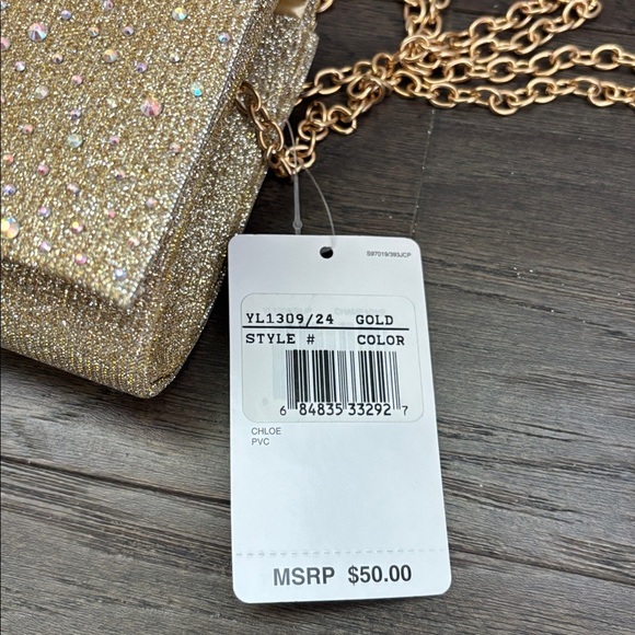 Gunne Sax By Jessica McClintock Chloe
Gold iridescent rhinestone,snap,dressy - Picture 10 of 13